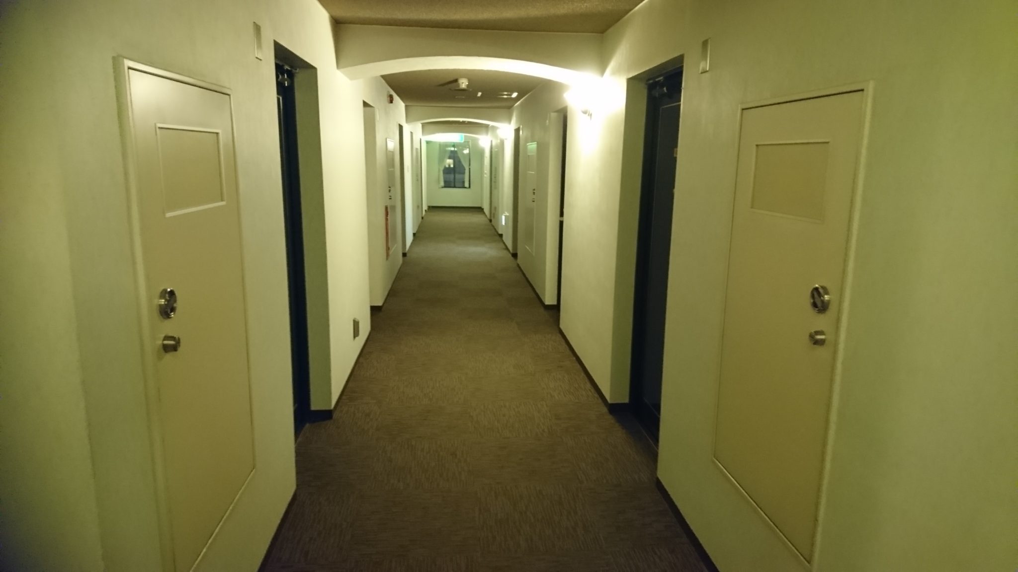 ホテル内 廊下